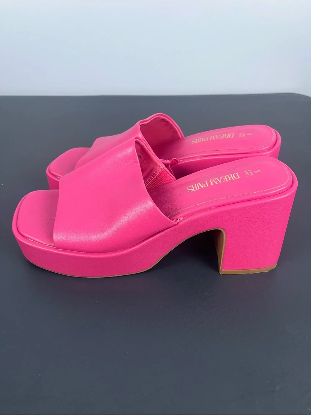 Dream Pairs hot pink platform slides